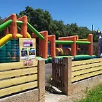Mobil Avec Terrasse Pour 6 Personnes, 2 - Api-1-52-1105 *