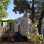 Mobil Avec Terrasse Pour 6 Personnes, 2 - Api-1-52-1105 *